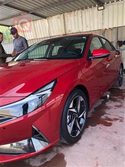 هیوندای ئەلەنترا